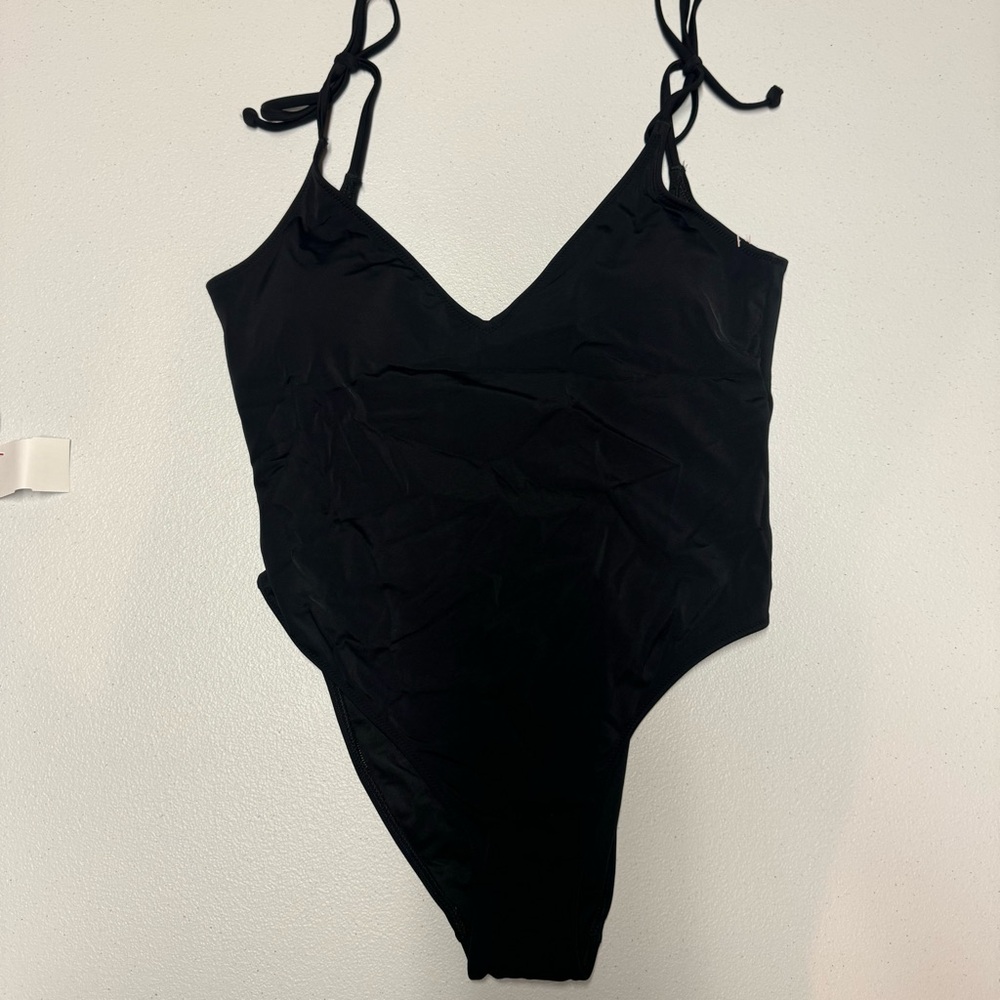 NWOT PINK Victoria’s Secret One-Piece Swimsuit Size M